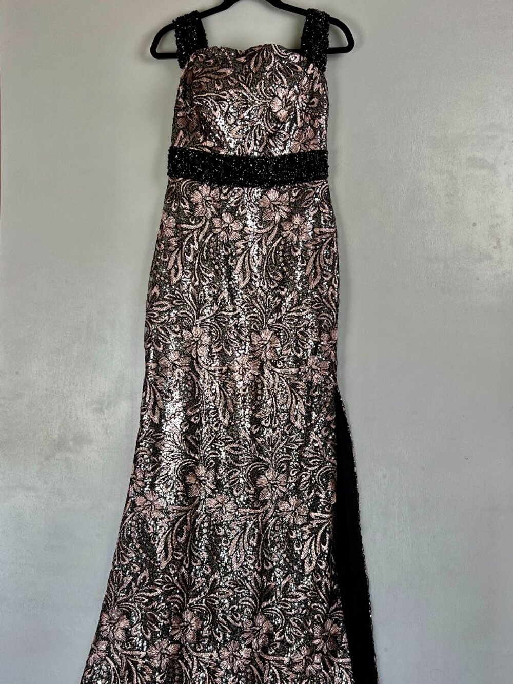 Alexander by Daymor 971 Couture Gown NWT Size 6 Beaded Lace Formal Dress $2645